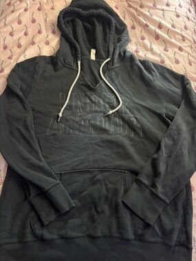 Under Armour Men's Dark Charcoal Pullover Hoodie